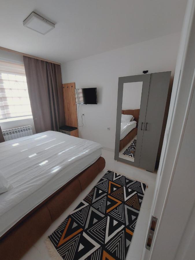 Apartments Natural And Bungalows 2 サラエヴォ エクステリア 写真