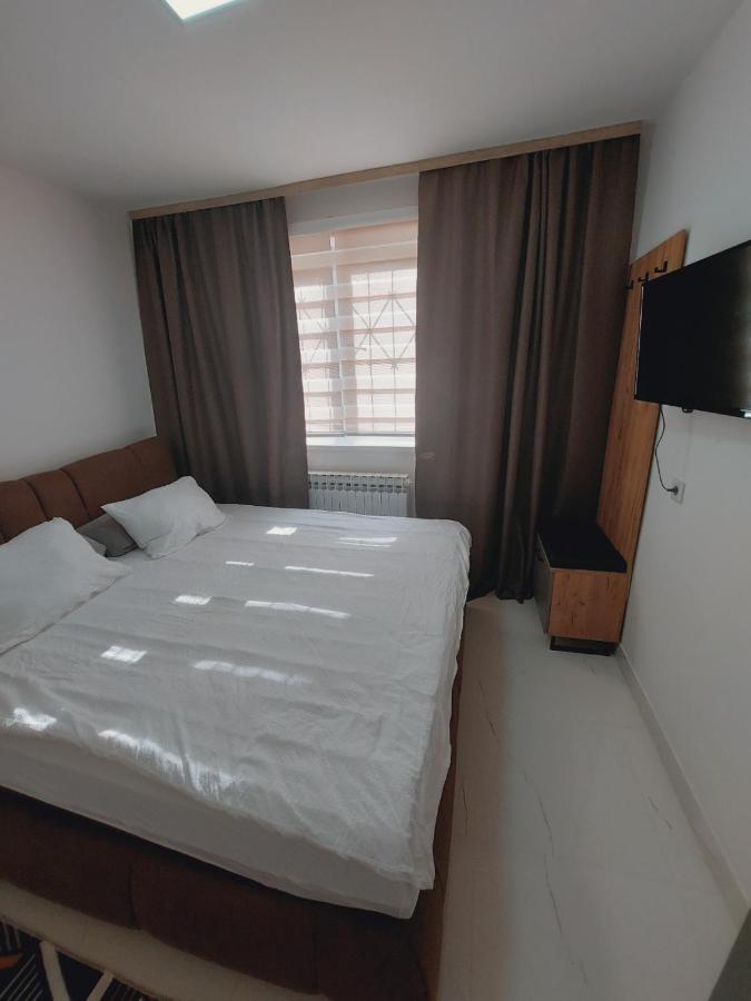 Apartments Natural And Bungalows 2 サラエヴォ エクステリア 写真