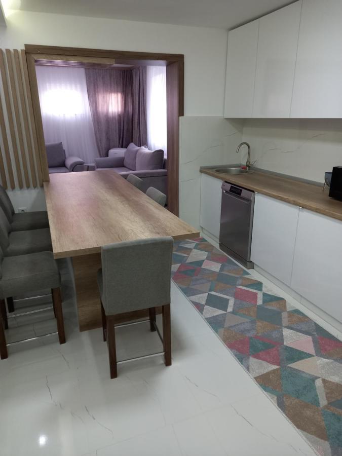Apartments Natural And Bungalows 2 サラエヴォ エクステリア 写真