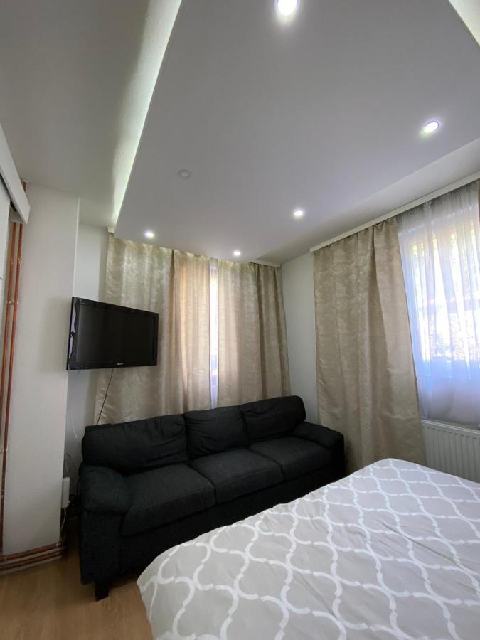 Apartments Natural And Bungalows 2 サラエヴォ エクステリア 写真