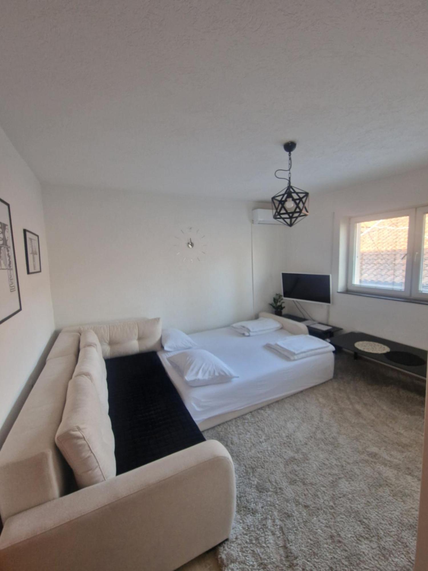 Apartments Natural And Bungalows 2 サラエヴォ 部屋 写真