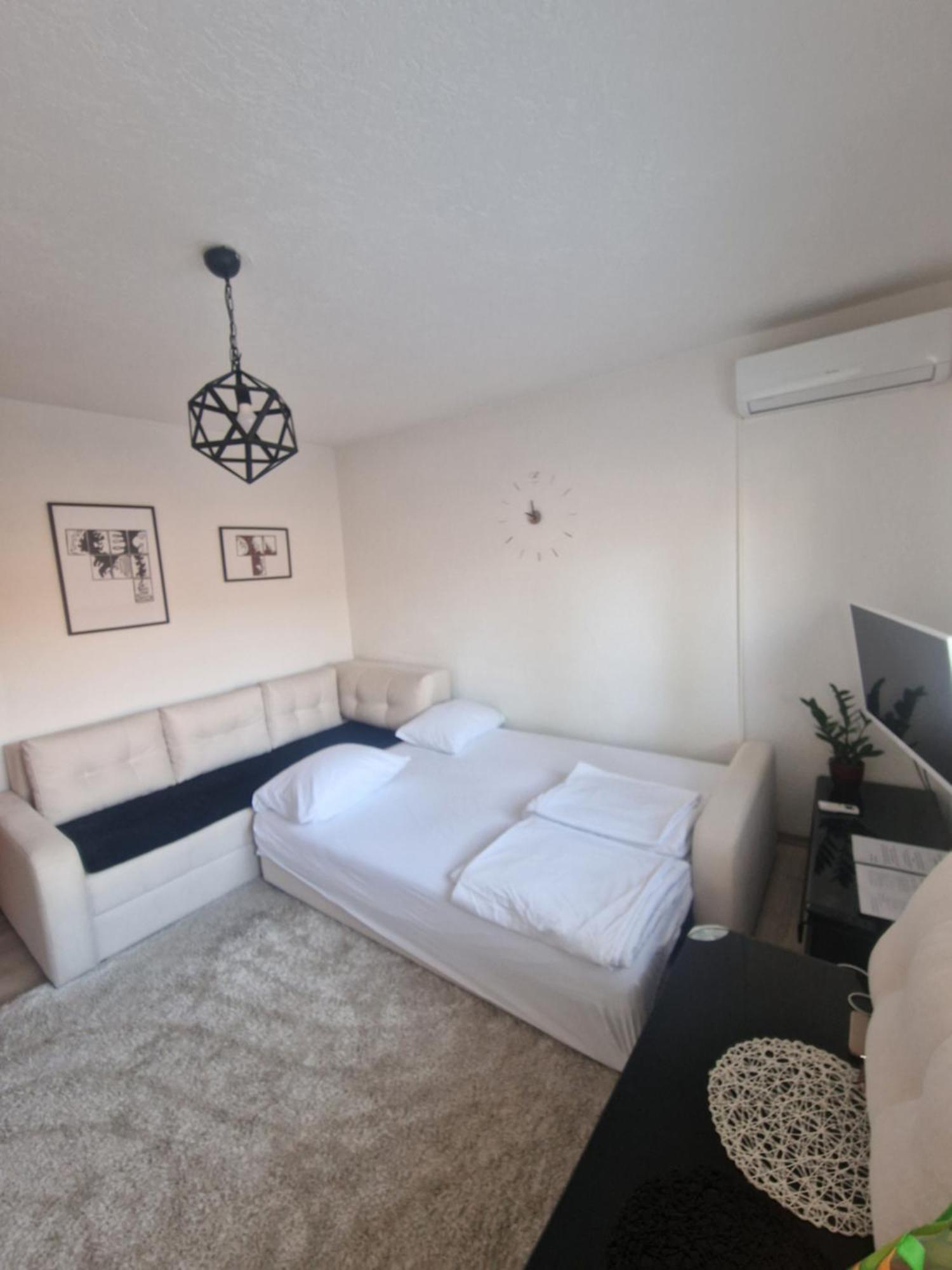 Apartments Natural And Bungalows 2 サラエヴォ 部屋 写真
